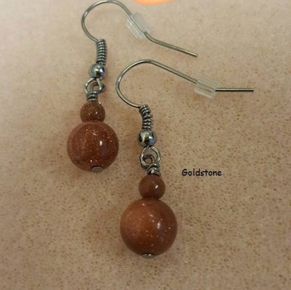 Handcrafted Earrings - Picture 1 of 1